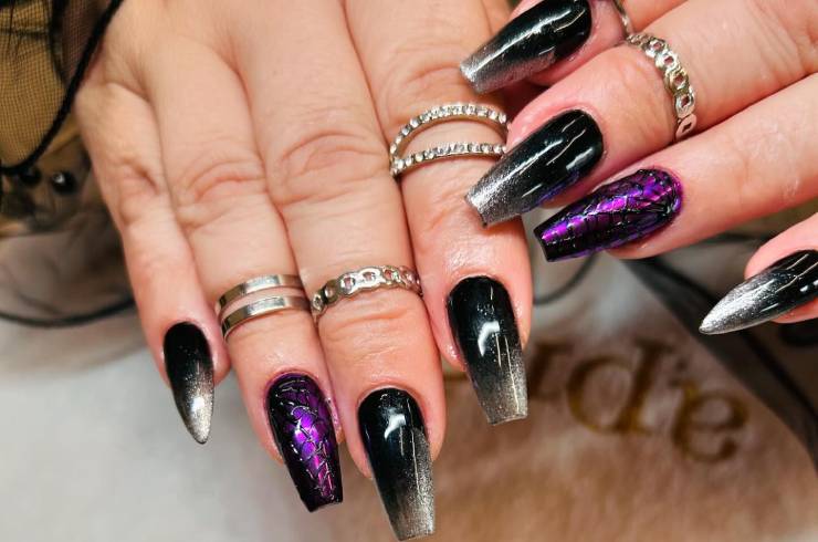 Dolce Vita Nails